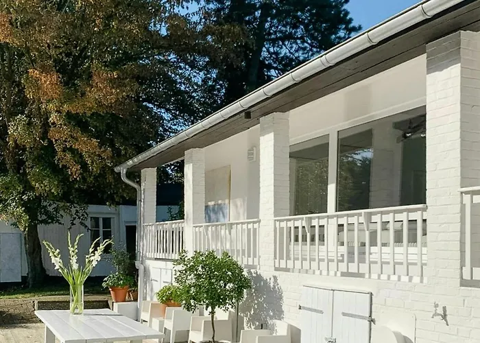 Vakantiehuis House With Private Dock At Nature Reserve Krefeld